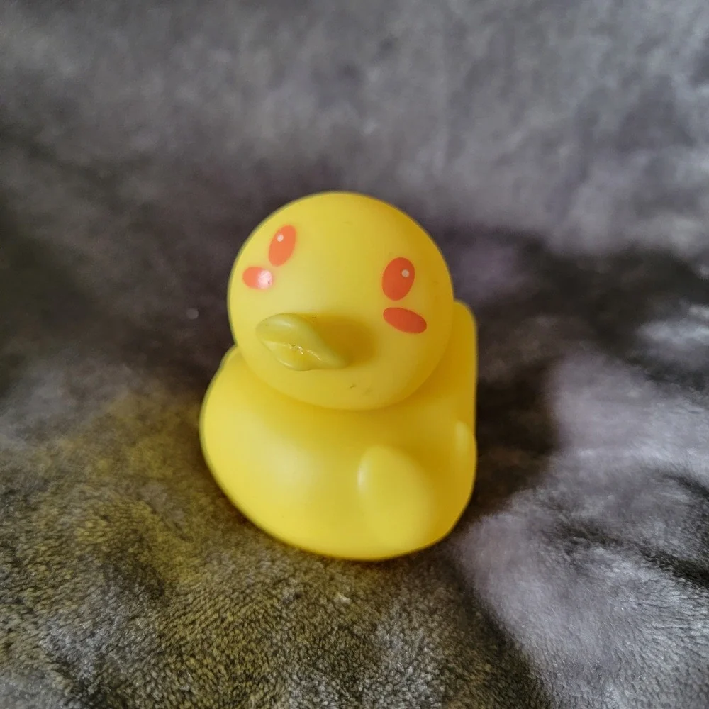 Unbranded Rubber Ducky Toy Unisex OS Yellow Excellent Toy Bath Collectibles